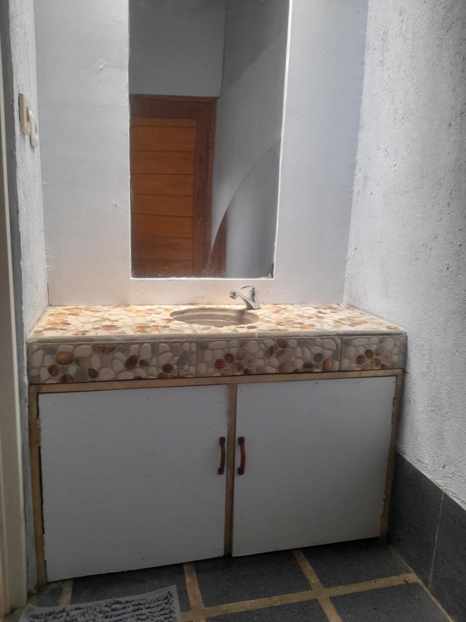 Anik Homestay & Dormy Batukaras Quarto foto